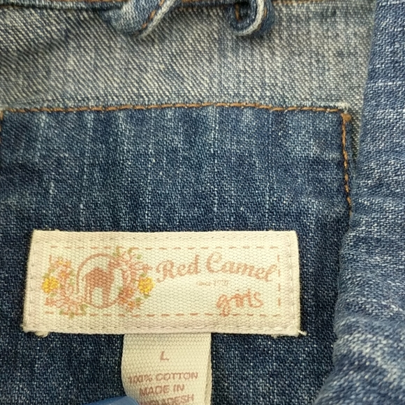 Red Camel Girls Distressed Trucker Biker Denim Blue Jean Vest Button Size Large - Picture 3 of 4